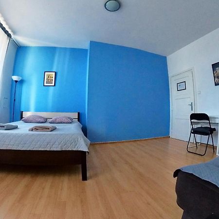Hidden Peak Guestrooms Varsovie Chambre photo