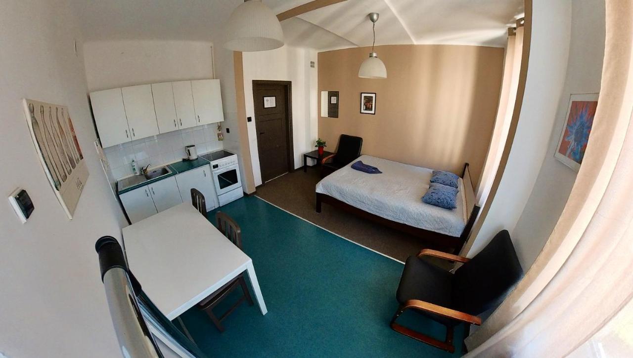 Hidden Peak Guestrooms Varsovie Extérieur photo